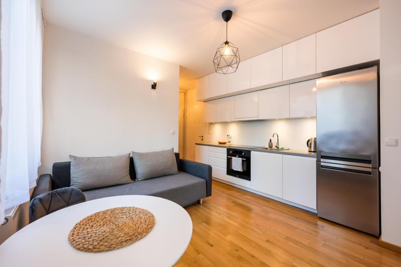 Jaktorowska Comfy Apartment Varsó Kültér fotó