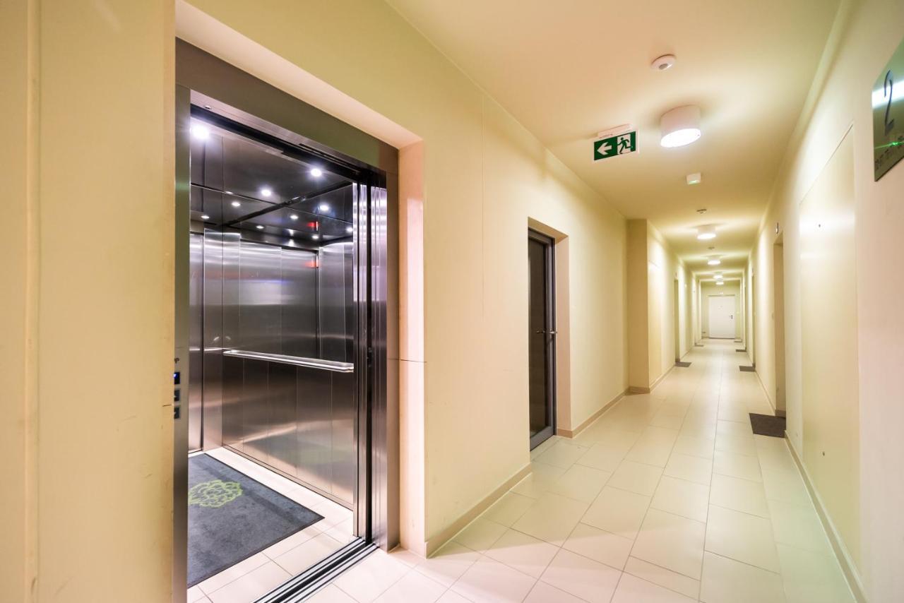 Jaktorowska Comfy Apartment Varsó Kültér fotó